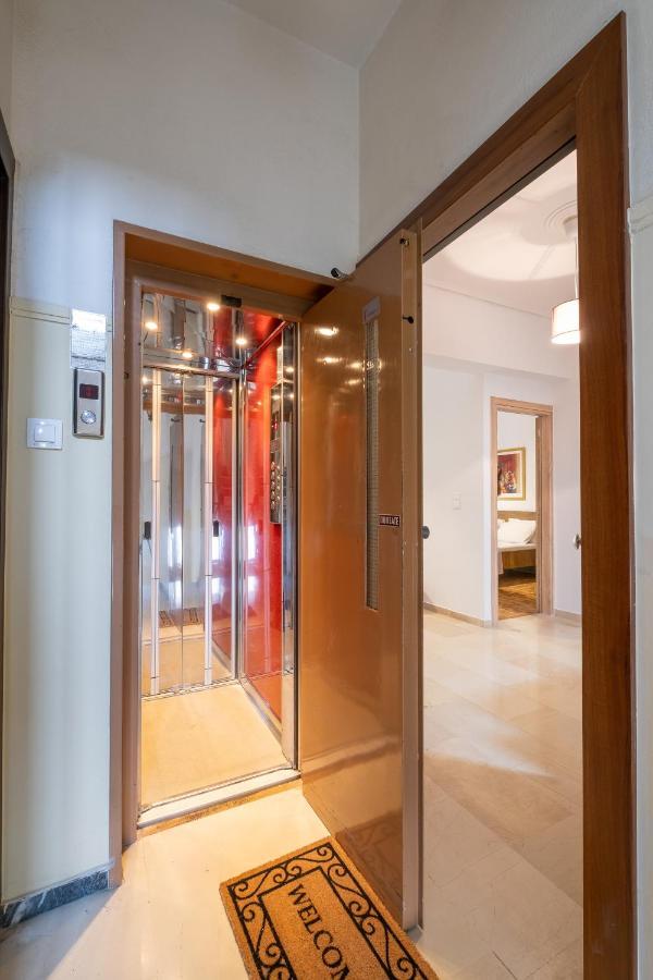 Sokos Residence, 1' Walk From Aghios Ioannis Metro 雅典 外观 照片